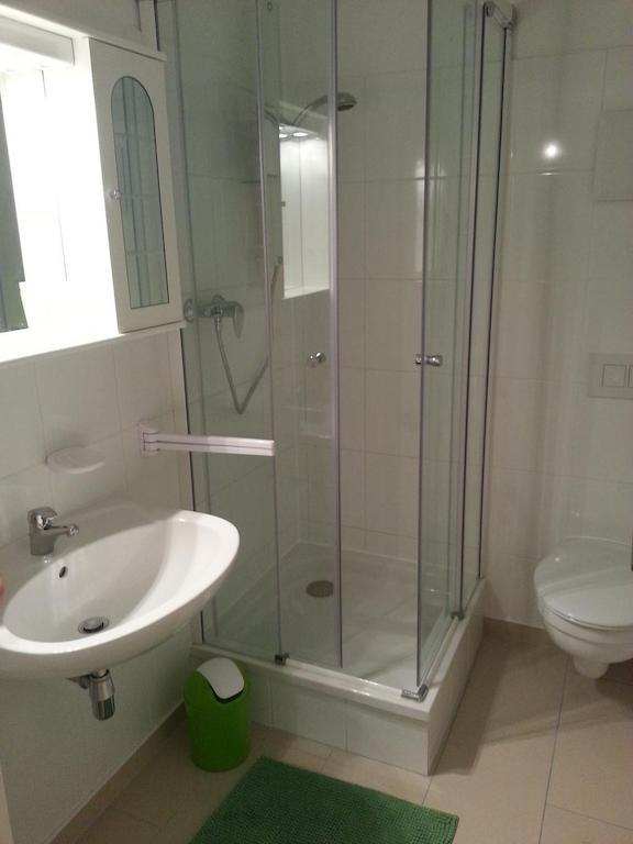 Ferienwohnanlage Bruckner Apartment Росток Стая снимка
