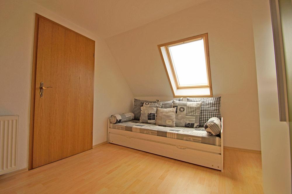 Ferienwohnanlage Bruckner Apartment Росток Екстериор снимка